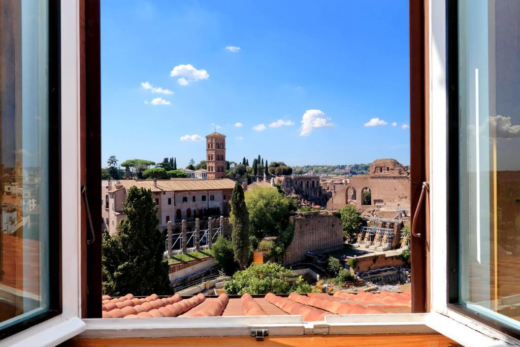 Fori Imperiali *